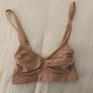 Skims Seamless Sculpt Bralette